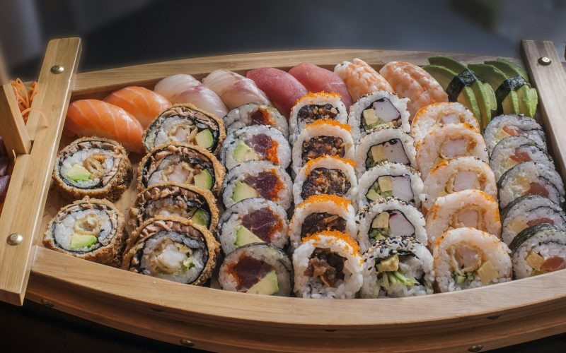 Shinsekai in Osaka: retrowijk, Tsutenkaku en kushikatsu